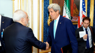 US Secretary of State John Kerry with Iranian Foreign Minister Mohammad Javad Zarif in Vienna on July 13, 2014, before they begin a bilateral meeting focused on Iran's nuclear program. Photo: Wikimedia Commons